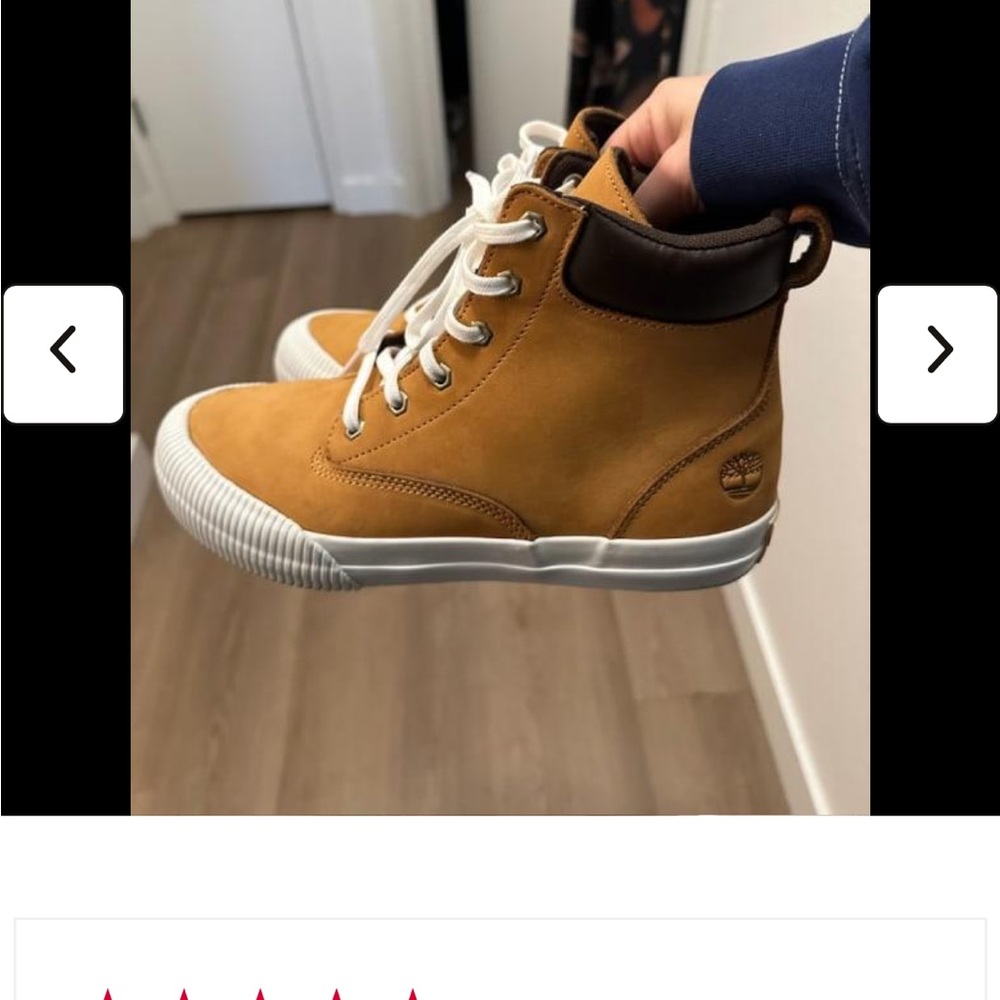 Timberland Ladies size 6 Tan canvas w brown leather.